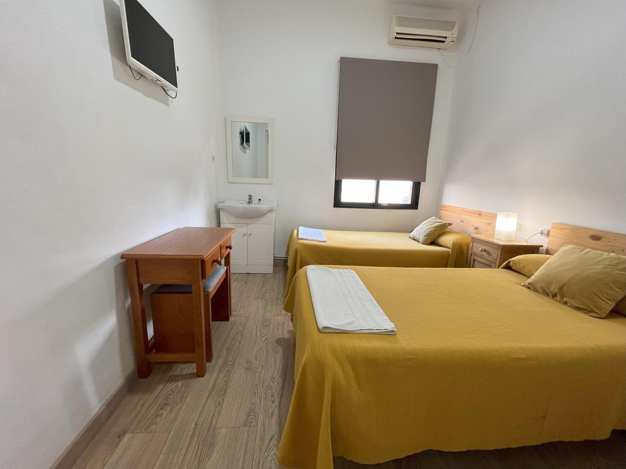 Pension Galicia Badajoz Extérieur photo